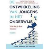 👉 Jongens De ontwikkeling van in het onderwijs. Context en praktijk primair tot met hoger onderwijs, Lauk Woltring, Paperback 9789401460330