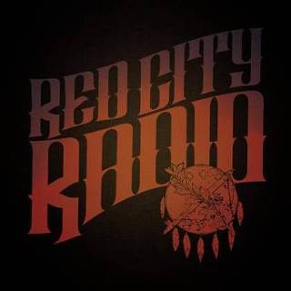 Draagbare radio rood Red city (+download) 4250137211398