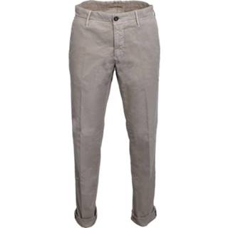 👉 Male beige Chino