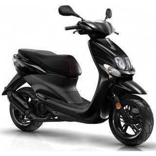 👉 Zwart Yamaha Neo 4T,