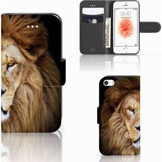 👉 Telefoon hoes Apple iPhone 5 | 5s SE Telefoonhoesje met Pasjes Leeuw 8718894194447