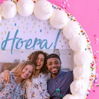 👉 Taart verschillende kleuren Sparkle | Hoera met eigen foto