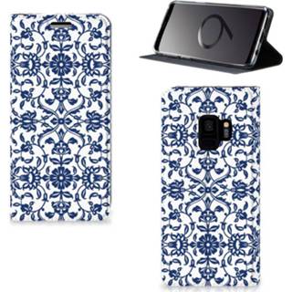 👉 Blauw Samsung Galaxy S9 Smart Cover Flower Blue 8718894802809