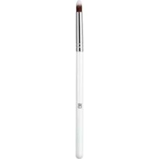 👉 Concealer Ilū Pointed Brush 117 1 st 5903018900865