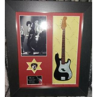 👉 Miniatuur Phil Lynott Thin Lizzy gitaar