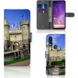 👉 Flipcover Motorola One Vision Flip Cover Kasteel 8720091050914