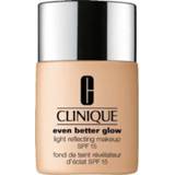 👉 Clinique Even Better Glow Makeup 04 WN Bone SPF15 30 ml 20714873912