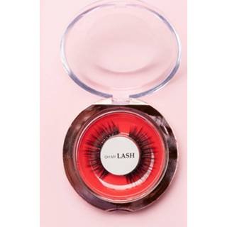 👉 Oh My Lash Girl Boss Reusable Lashes