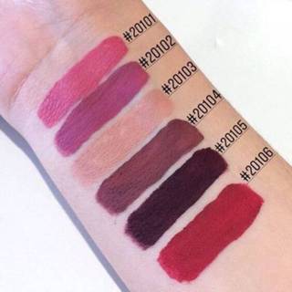 👉 Lippenstift One Size parelmoer You Are Cosmetics Duo Gloss Lipstick Cocktail #20103 8719925793868