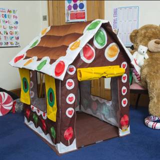 👉 Speeltent kunststof One Size bruin kinderen Bazoongi Kids Gingerbread House 60 x 37 17 cm 839539005954