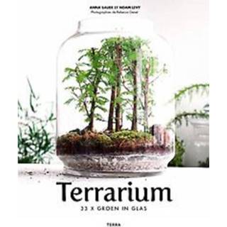 👉 Terrarium glas groen Terrarium. 33 x in glas, Noam Levy, Paperback 9789089897725