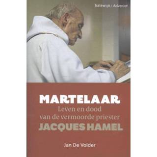 👉 Martelaar. leven en dood van de vermoorde priester Jacques Hamel, Jan De Volder, Paperback