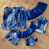 👉 Bikini Family Matching Swimwear Outfits Look Mother Daughter Swimsuit Father Son Swim Shorts Mommy Dad and Me Beachwear Clothes