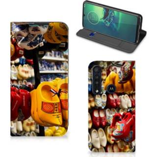 👉 Klompen Motorola G8 Plus Book Cover 8720215560886