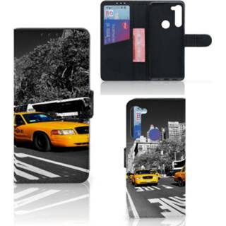 👉 Flipcover Huawei P Smart Plus (2019) Flip Cover New York Taxi 8720215903140