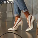 👉 Stiletto transparent vrouwen 2020 Pumps Women Summer High Heels Clear Ladies Ankle Boots Sexy Pointed Toe Wedding Party Shoes Plus Size