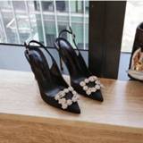 👉 Shoe rood zwart vrouwen 2020 new net red rhinestone black French high-heeled shoes women's thin heels with sexy words after Baotou sandals female summer