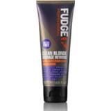 👉 Fudge Clean Blonde Damage Rewind Shampoo 50ml