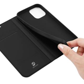👉 Kunstleer zwart unicolor unisex Slim Softcase Booktype voor de iPhone 12 6.7 inch - 6934913060124