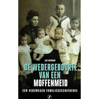 👉 De wedergeboorte van een Moffenmeid 9789089759313