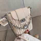 👉 Handtas PU leather vrouwen Diamond Chain Tote Bucket Bag 2020 Fashion New High quality Women's Designer Handbag Travel Shoulder Messenger