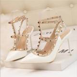 👉 Stiletto vrouwen 2020 New 10CM PUMPS woman Sexy nightclub heels patent-leather metallic rivet hollow Roman fashion sandals