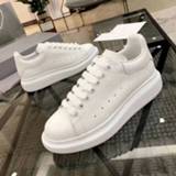 👉 Shoe wit vrouwen meisjes Design Women Graffiti Heart Metal Decoration Shoes Brand Fashion Girl White Thick Heel Sneakers Casual Running Platform