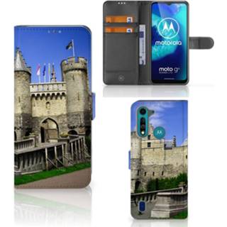 👉 Flipcover Motorola G8 Power Lite Flip Cover Kasteel 8720215727036