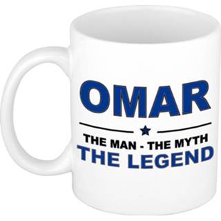 👉 Mok senioren mannen Naam cadeau mok/ beker Omar The man, myth legend 300 ml