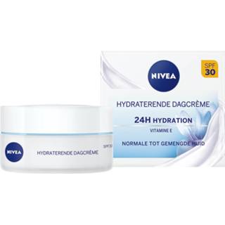 Dagcreme gezondheid Nivea Essentials Hydraterende Dagcrème SPF 30 4005900738707