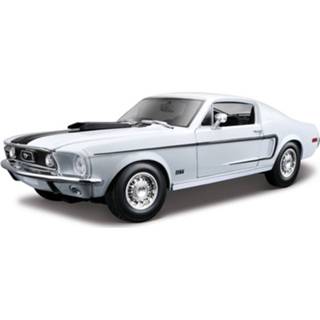 👉 Modelauto wit zwart metaal Ford Mustang Gt Cobra 1968 Wit/zwart 24 Cm Schaal 1:18 - Speelgoed Auto Schaalmodel 8719538998520