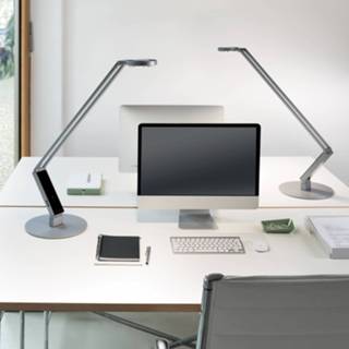 👉 Tafel lamp aluminium a+ Luctra LED tafellamp TableProRadial voet alu
