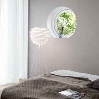 👉 Vloer lamp aluminium Sren Ravn Christensen wit a++ UMAGE Carmina vloerlamp tripod in