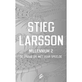 👉 Vrouwen De vrouw die met vuur speelde - Stieg Larsson (ISBN: 9789044962345) 9789044962345