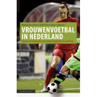 👉 Vrouwen Vrouwenvoetbal in Nederland - (ISBN: 9789086872275) 9789086872275