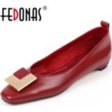 Loafers leather vrouwen FEDONAS Shallow Genuine Women Metal Decoration Square Toe Low Heels Pumps Summer Autumn Party Casual Shoes Woman