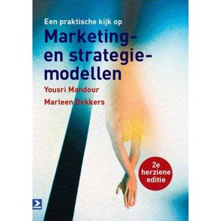 👉 Mannen Een praktische kijk op Marketing- en strategiemodellen - Marleen Bekkers, Yousri Mandour (ISBN: 9789052618166) 9789052618166