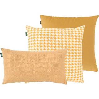 👉 Geel Sierkussenset Cuba yellow met poule 50x50cm en Jesse 50x30cm