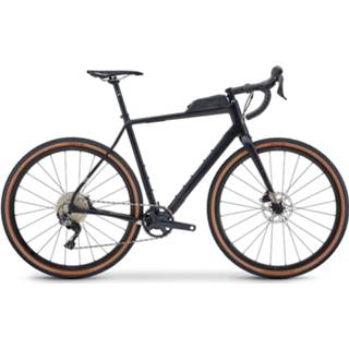 👉 Fuji Jari Carbon 1.3 Gravel Bike (2021) - Gravelracers