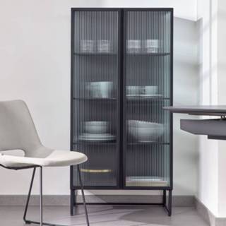 👉 Vitrinekast staal zwart Kave Home 'Trixie' 143 x 70cm 8433840615653