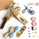 👉 Bike Scooter Two Wheel Children's Educational Toys Finger Fingerboard Skateboard Mini