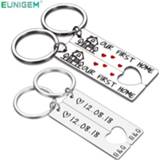 👉 Keychain meisjes jongens Personalized Heart Couple Set Engraved King Date and Name Love Keyring Gift for Girlfriend Boyfriends Key Chain Rings
