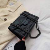 👉 Messenger bag zwart small vrouwen 2021 New Rivet Chain Crossbody Bags For Women 2019 Shoulder Femme Lady Luxury Handbags black