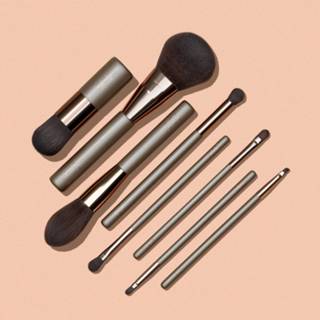 👉 Delilah Concealer Blending Brush