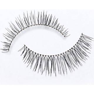 👉 Eylure Lashes No. 031 (Natural)