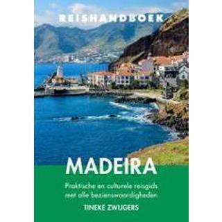 👉 Reis gids Reishandboek Madeira. Praktische en culturele reisgids met alle bezienswaardigheden, Zwijgers, Tineke, Paperback 9789038928128
