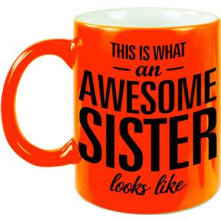 👉 Beker oranje keramiek This Is What An Awesome Sister Looks Like Tekst Cadeau Mok / - Neon 330 Ml Kado Zus Zusje 8720276657716