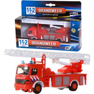 👉 Brandweerwagen metaal rood 112 Met Licht En Geluid - 1:43 8712051219486