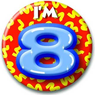 👉 Kunststof multikleur Verjaardags Button I Am 8 8718758741343