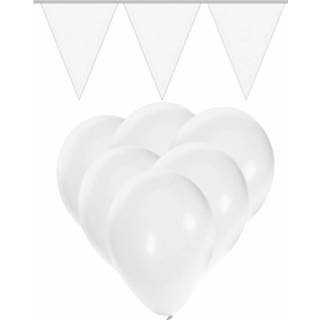 👉 Witte versiering 15 ballonnen en 2 vlaggenlijnen